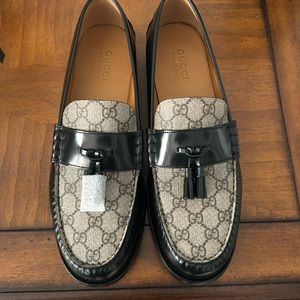 Brand Gucci loafers